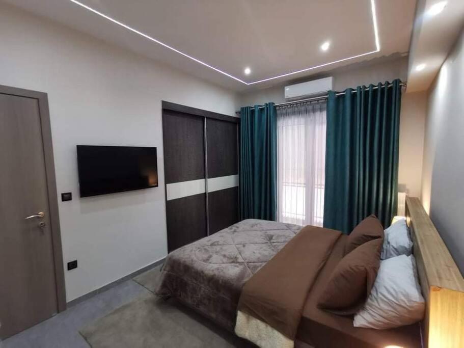 Live Minimal Apartment Атина Екстериор снимка