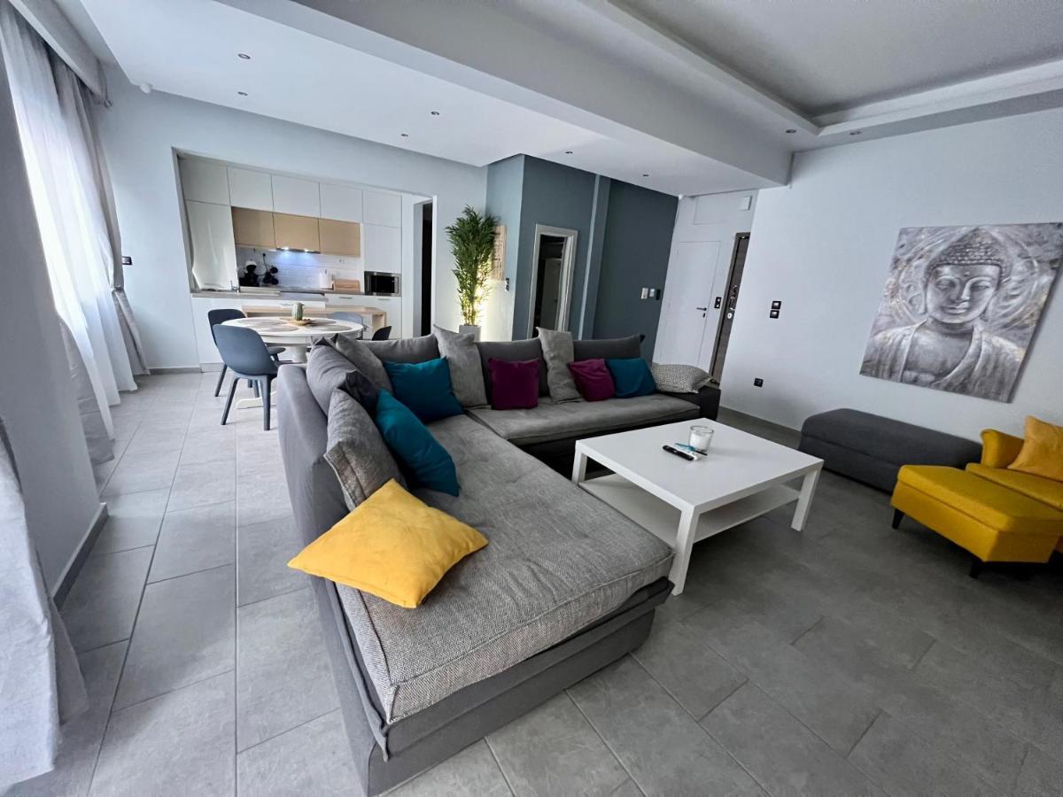 Live Minimal Apartment Атина Екстериор снимка